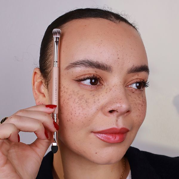 316 Sponge & Blending Eyeshadow Brush